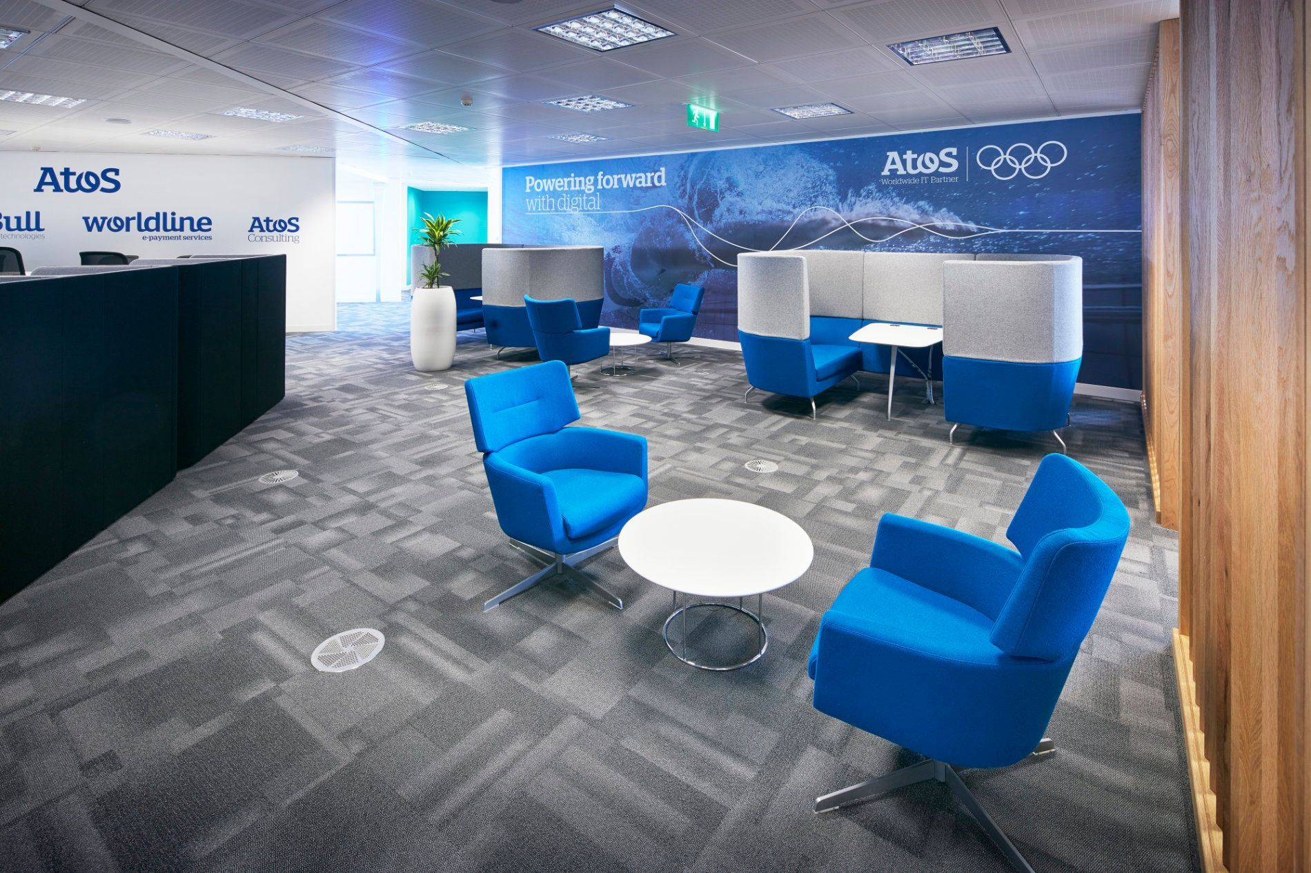 Atos+20-1920w