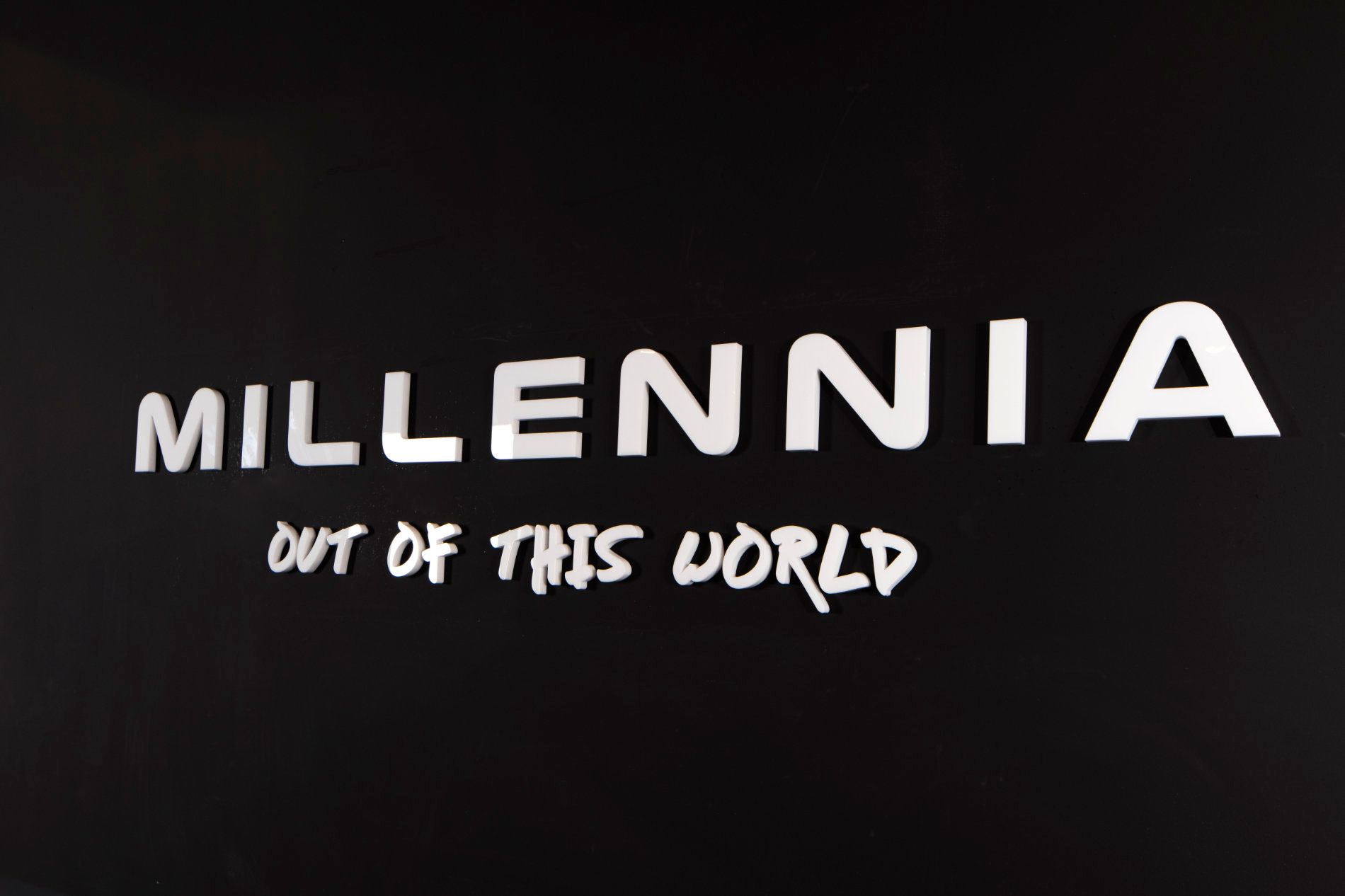 Millennia0035-1920w